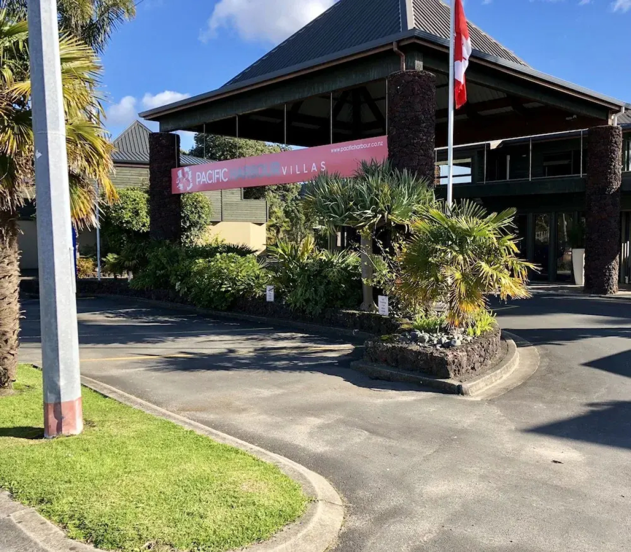 Pacific Harbour Villas