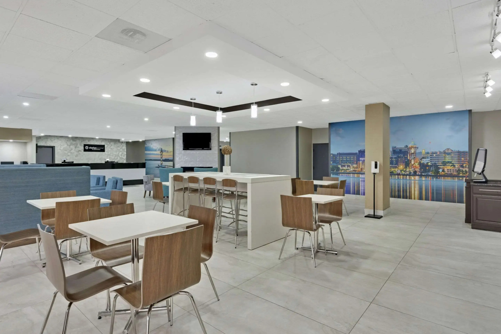 Clarion Pointe Near Erie Casino