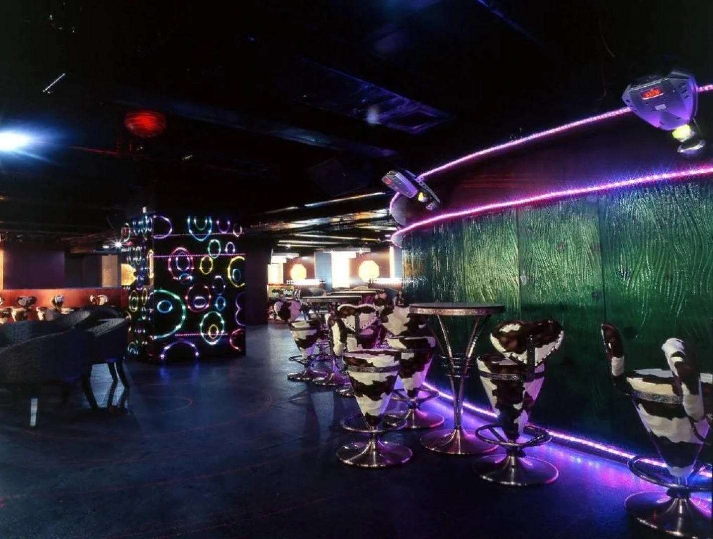 Phoenix International Hotel