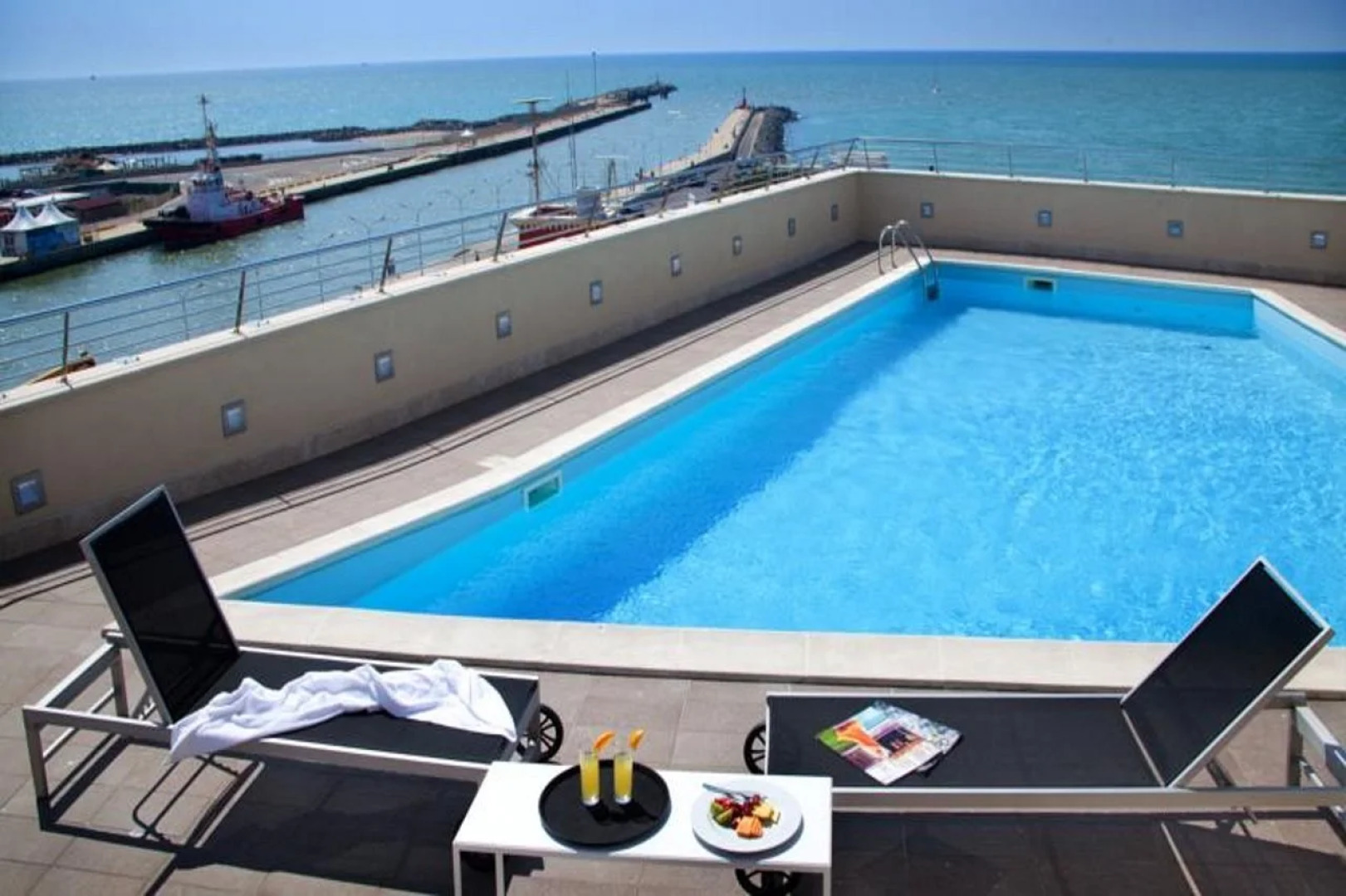 Hotel Tiber Rooftop & Wellness