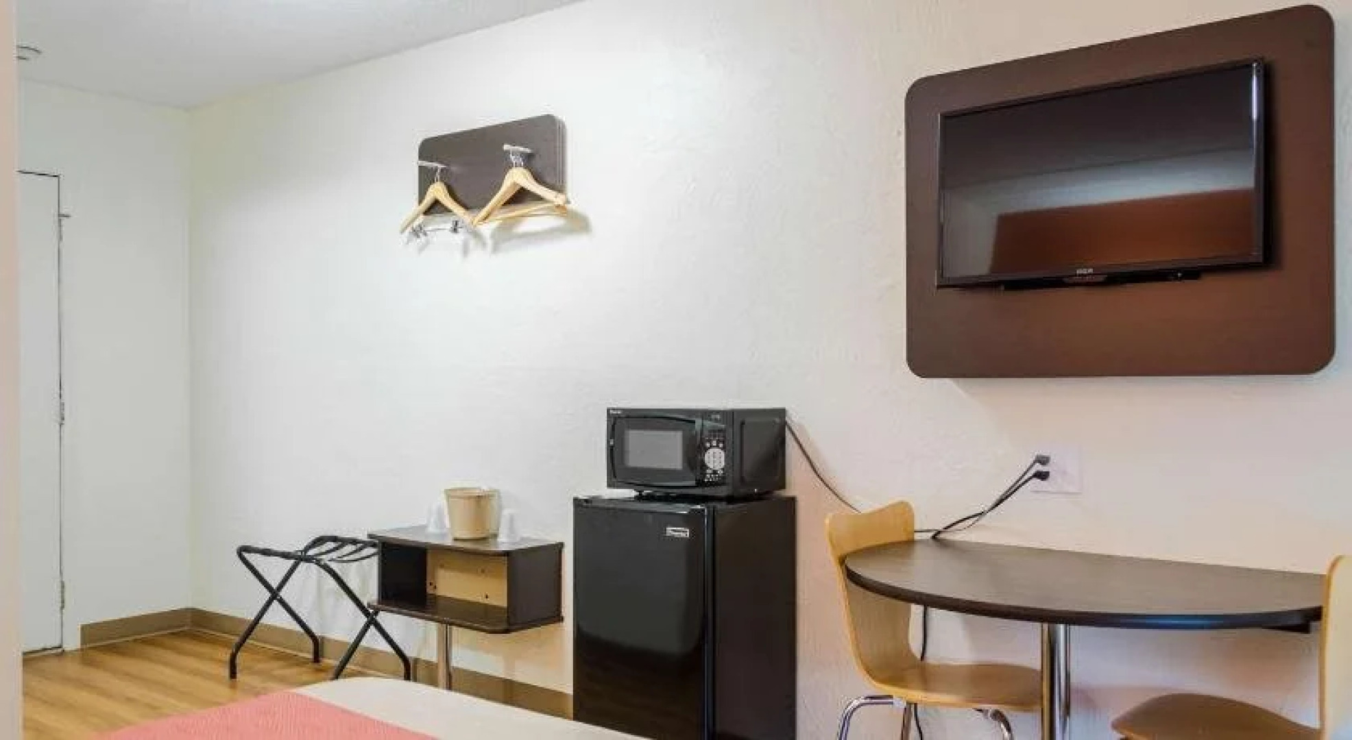 Motel 6 - Westborough Boston