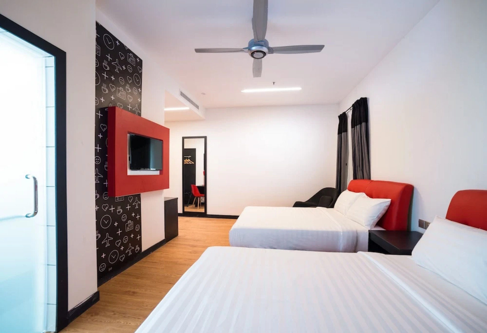 Tune Hotel KLIA - KLIA2