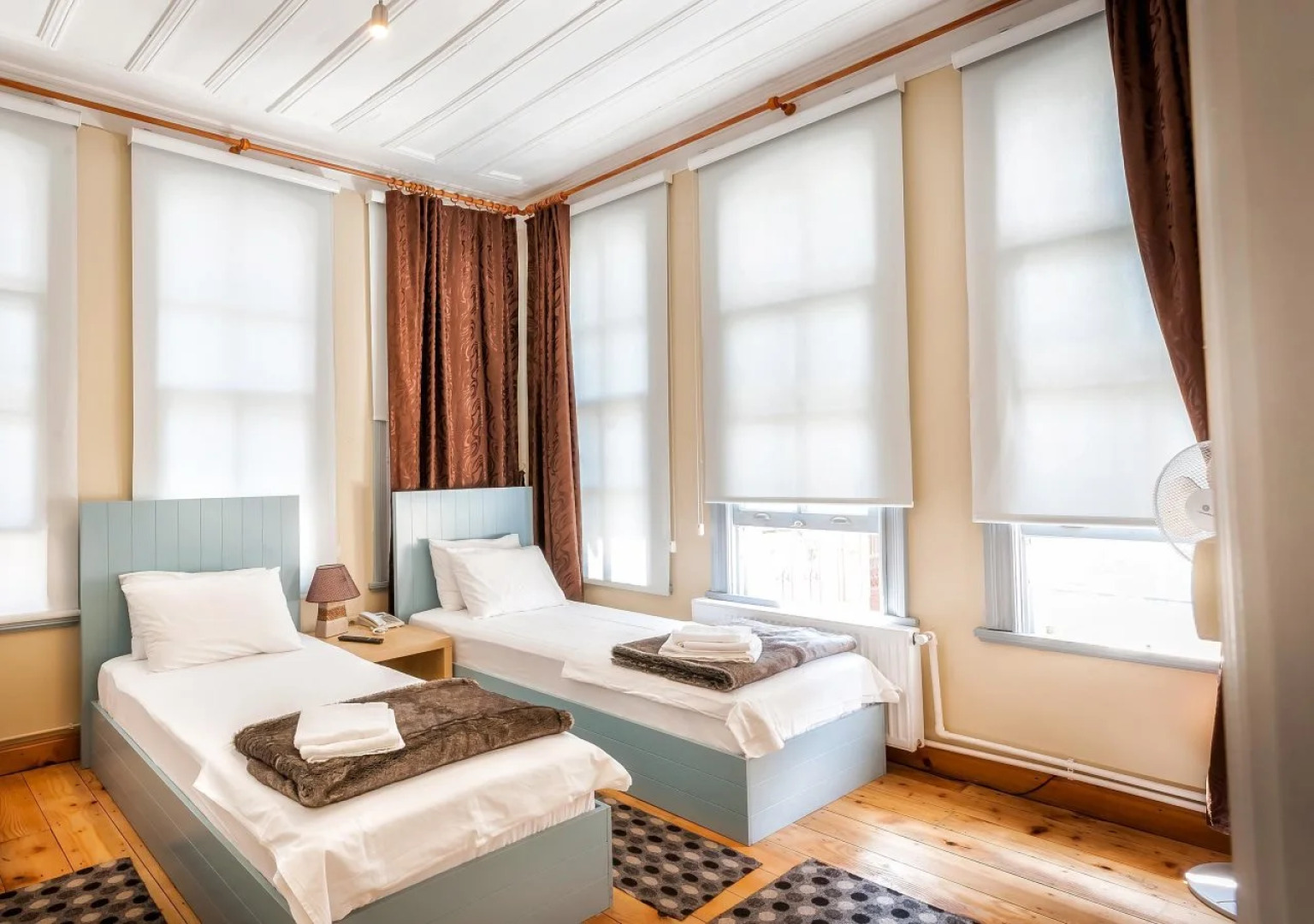 Educa Suites Balat