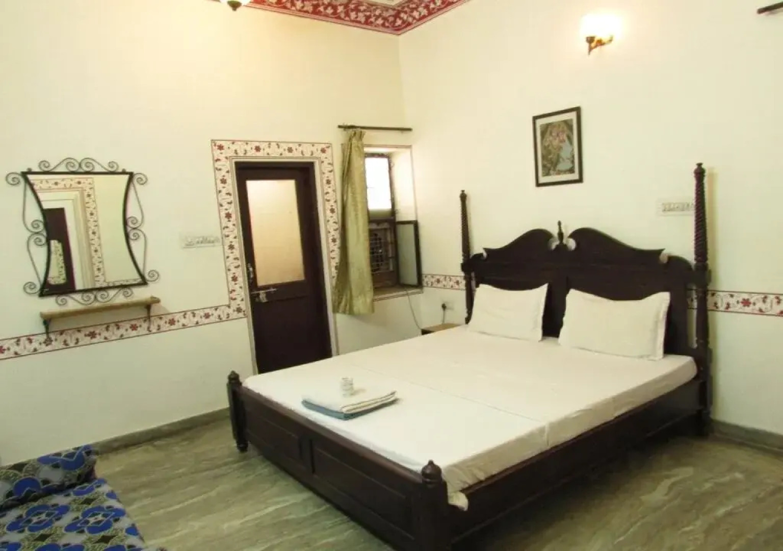 Vinayak Guest House