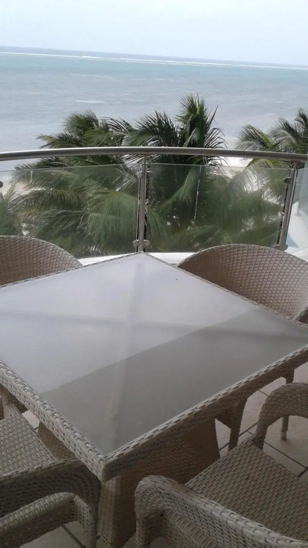 Cowrie Shell Beach Apartments