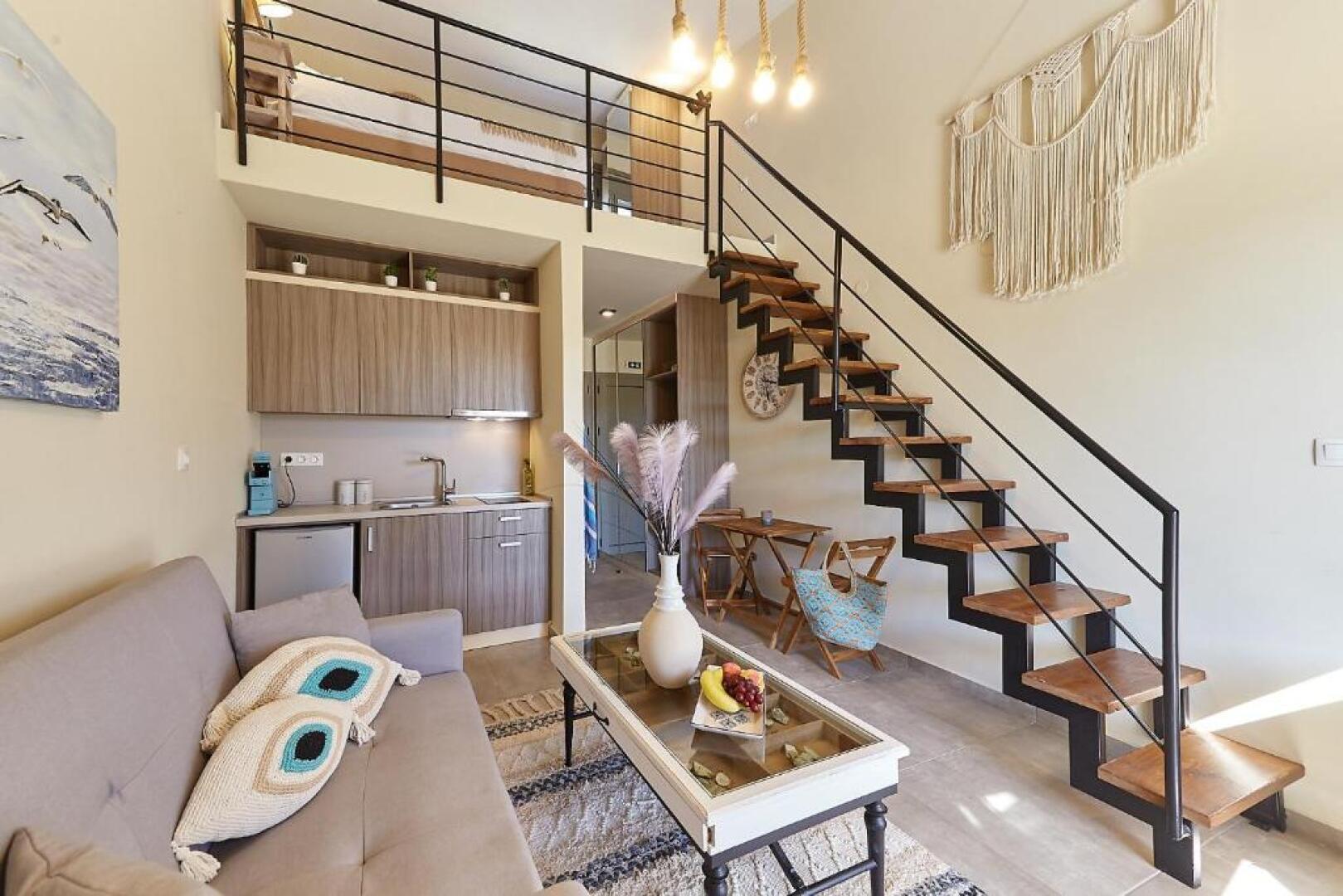 Flamingo View Suites