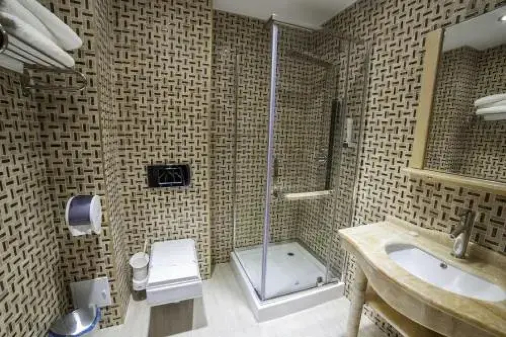 Hotel Diamond & Complex Ovi