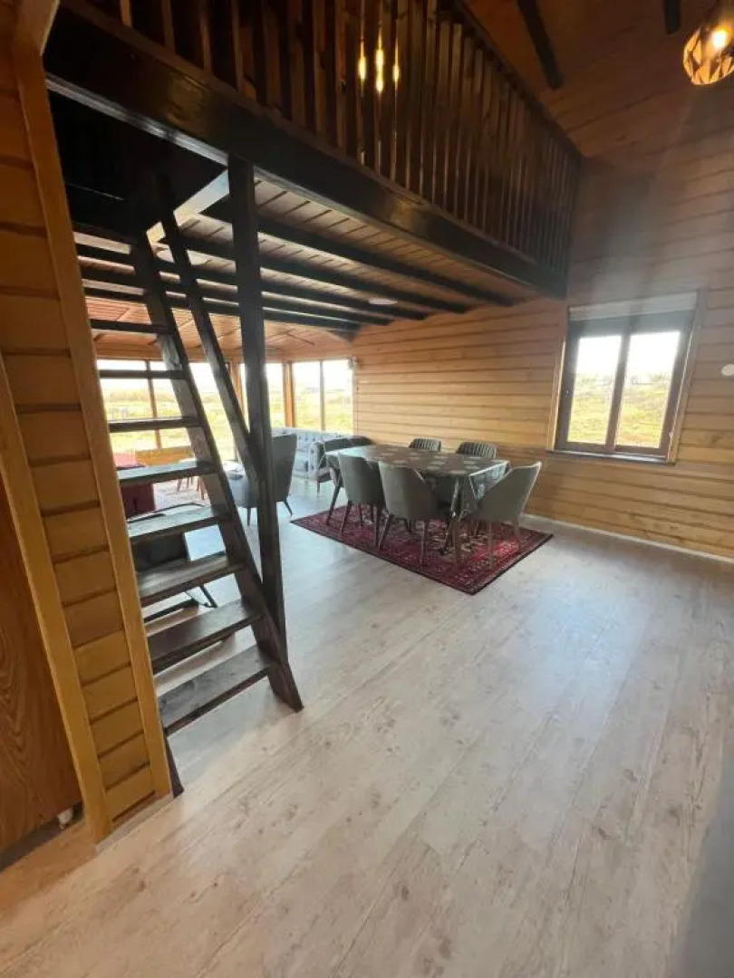 Large luxury Cabin On The Golden Circle Next To Kerið The Crater.