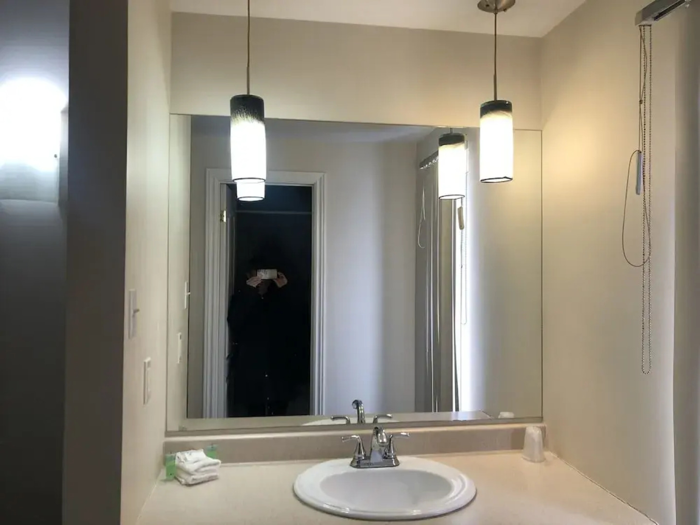 Falcon Motel Brossard