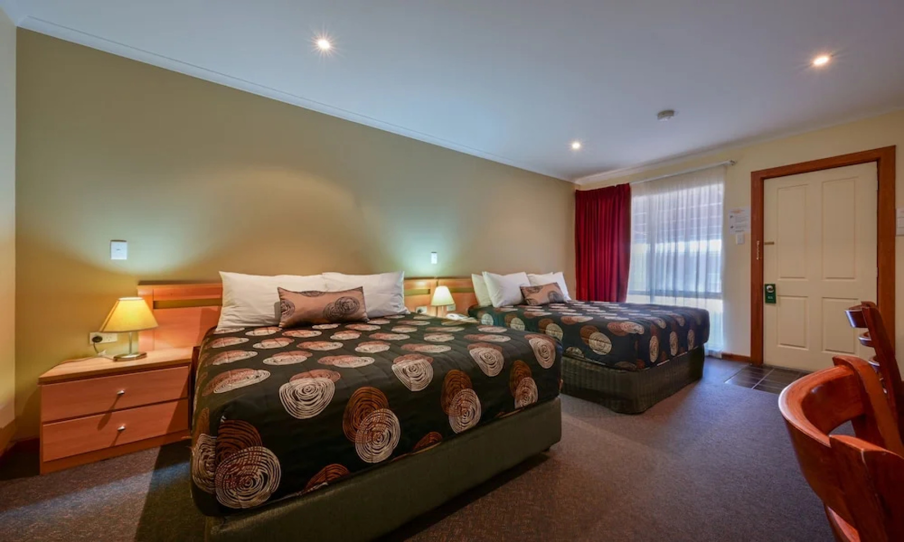 Westland Hotel Motel