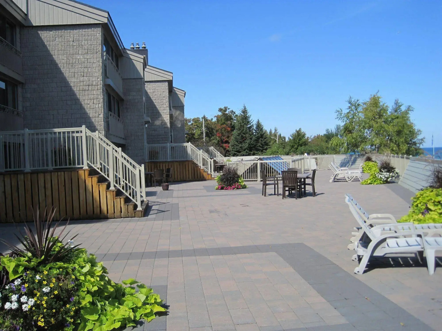 Royal Harbour Resort