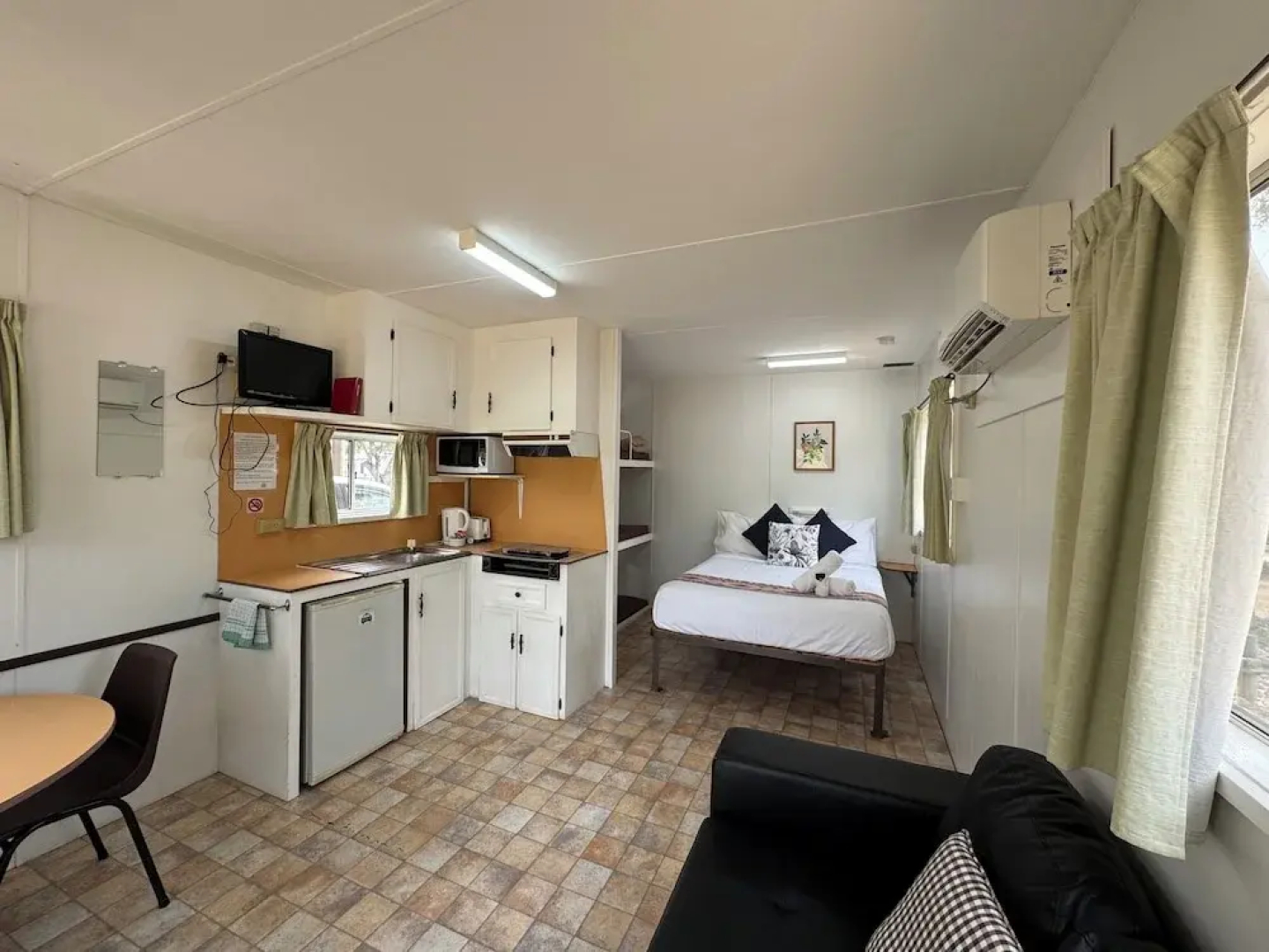 Hay Caravan Park