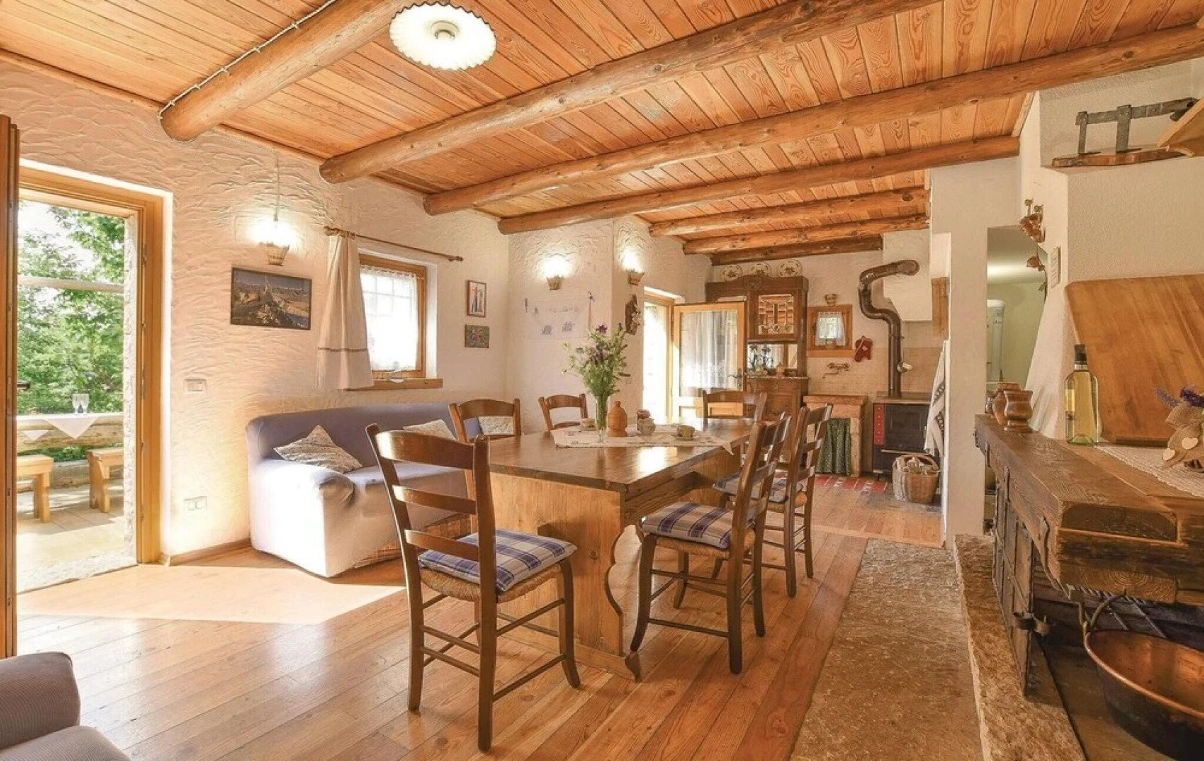 Amazing Home in Lamon With 2 Bedrooms and Wifi