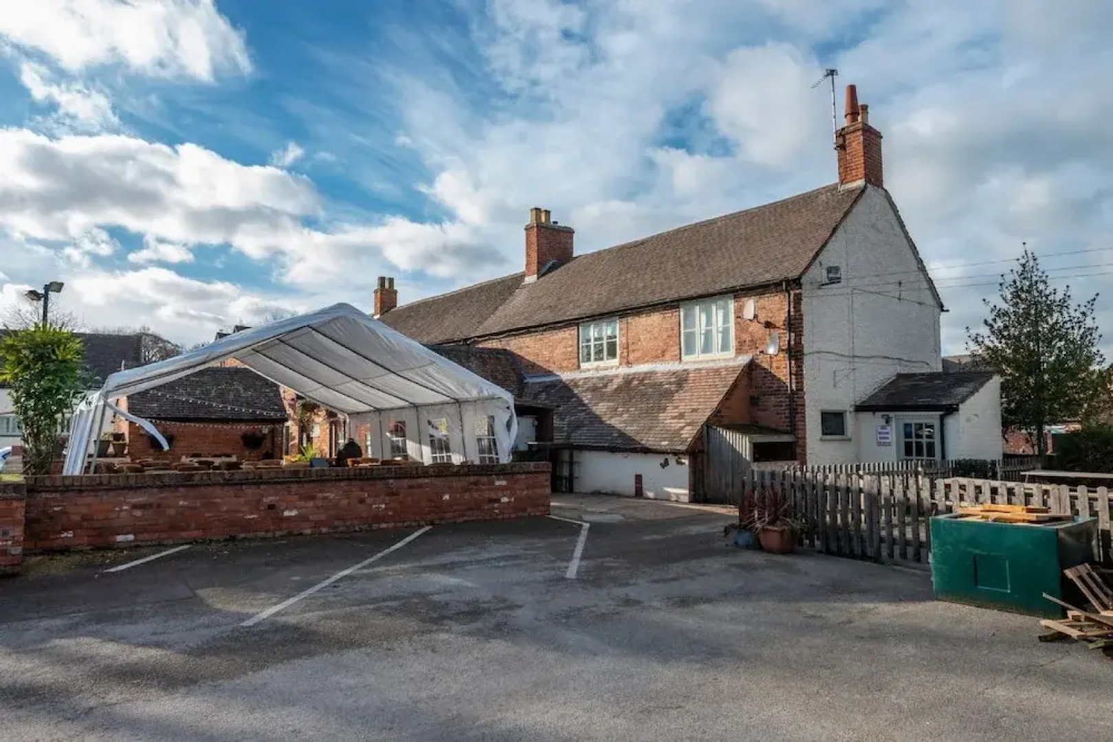 The Dog Inn Whittington