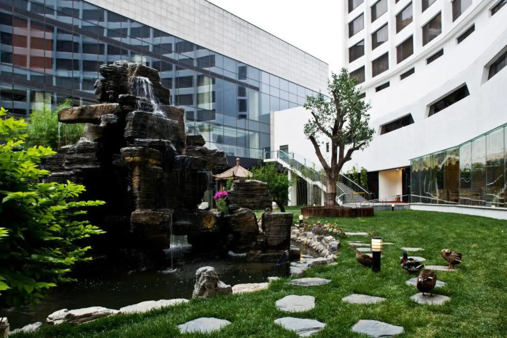 Beijing International Hotel