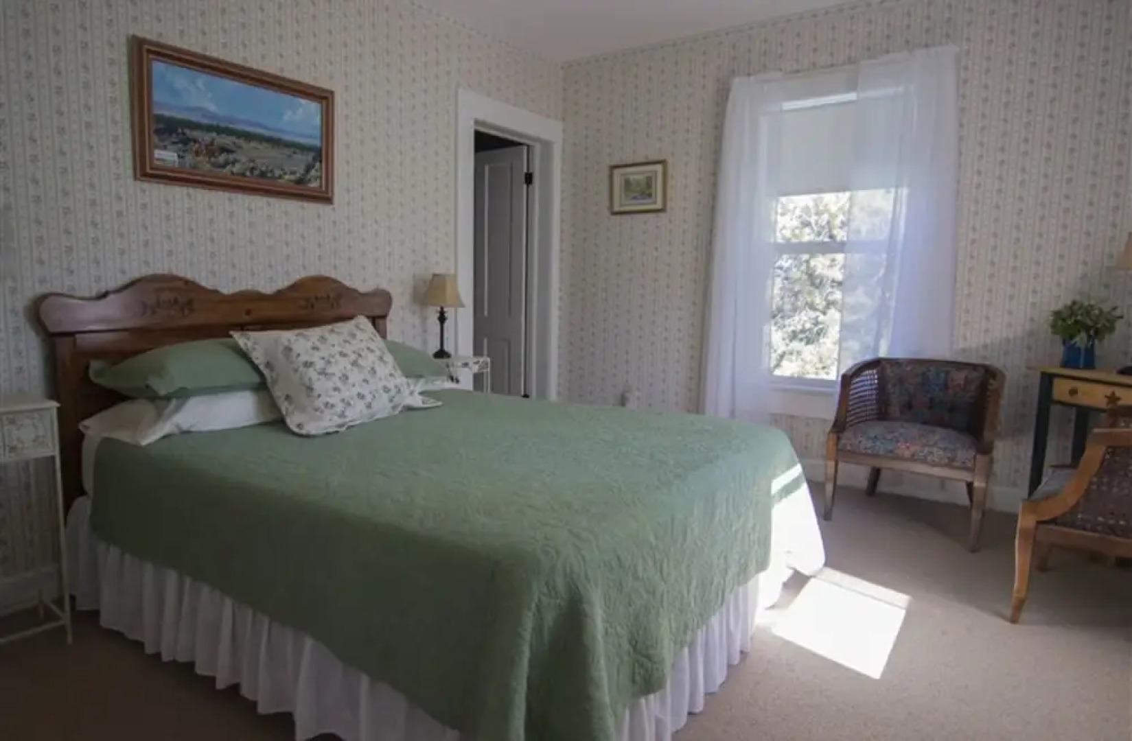 Long Hollow Guest Ranch