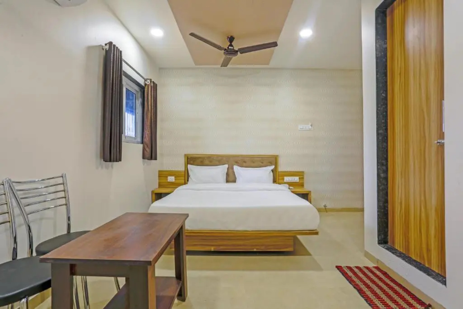 Sai Sagar Lodging & Boarding