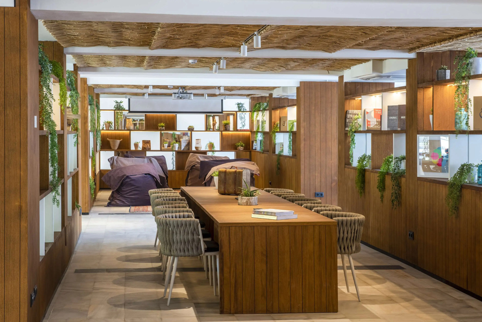 Отель Innside by Meliá Alcudia