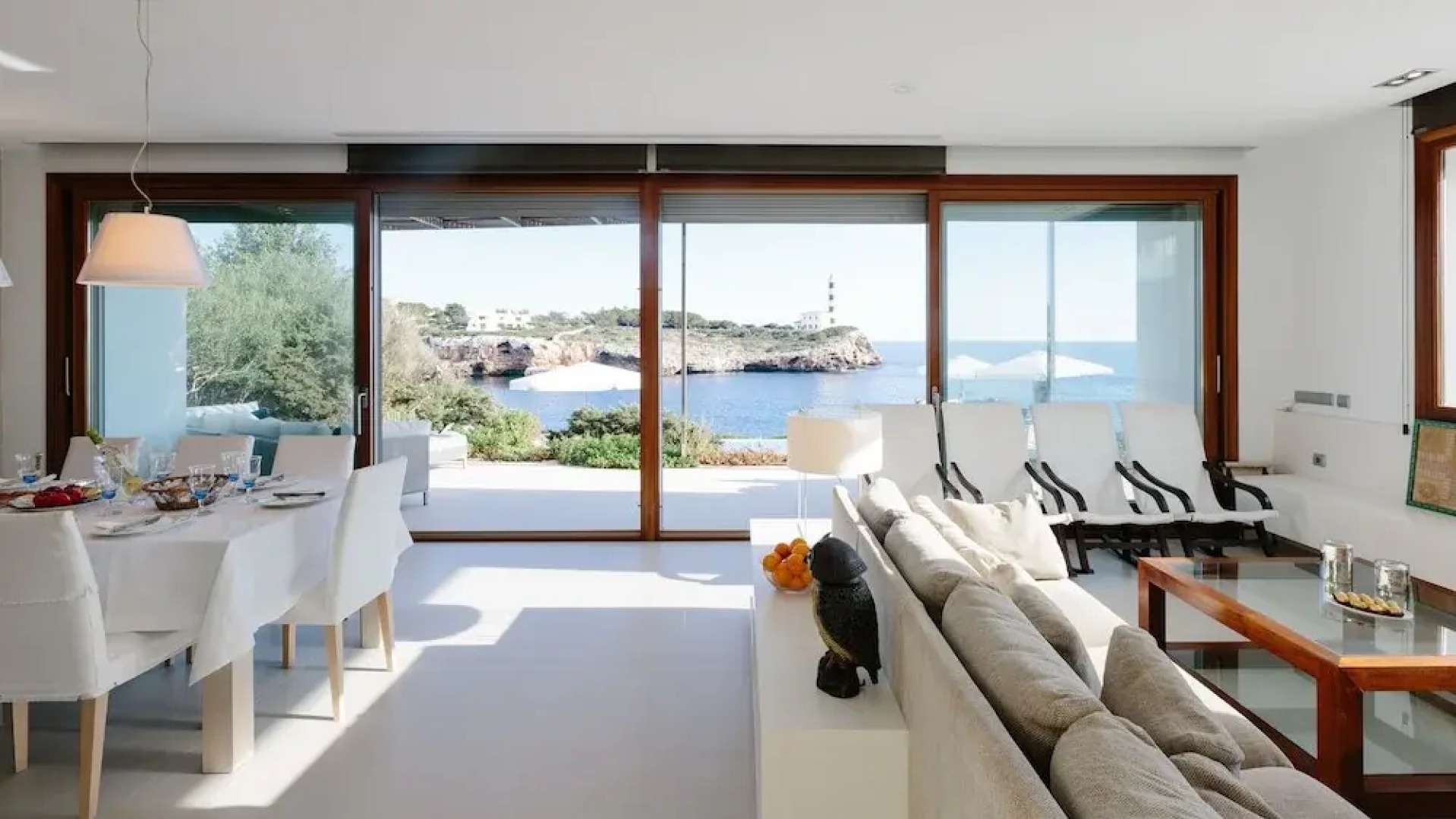 Sea Front Luxurious Villa