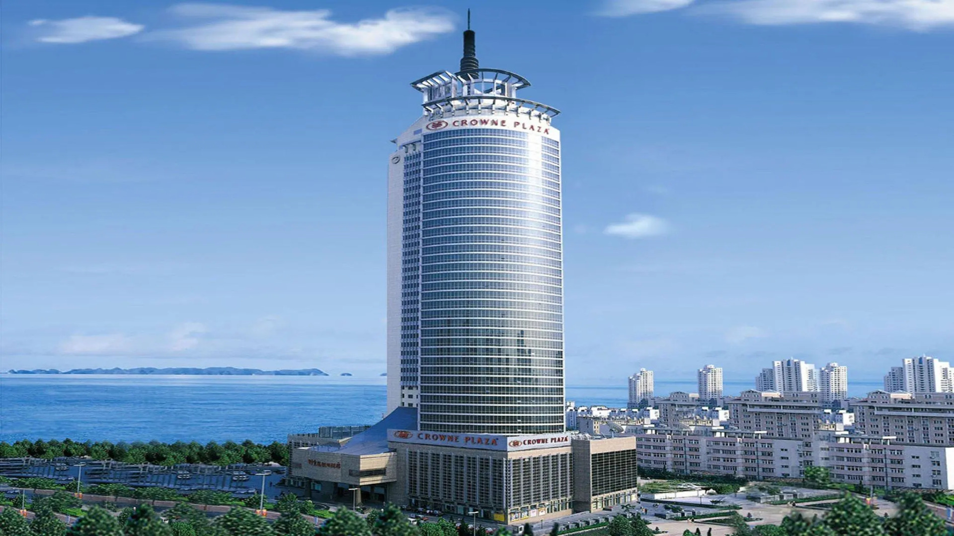 Crowne Plaza Hotel Qingdao by IHG