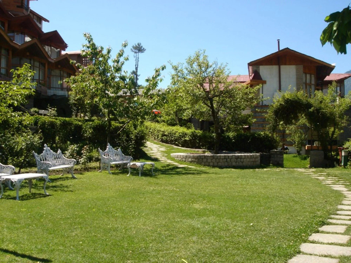 Manuallaya The Resort Spa in the Himalayas