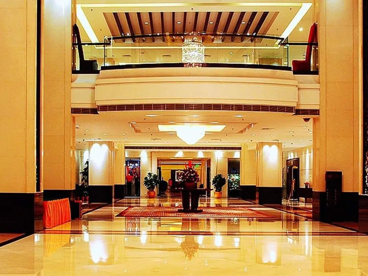 Grand View Hotel