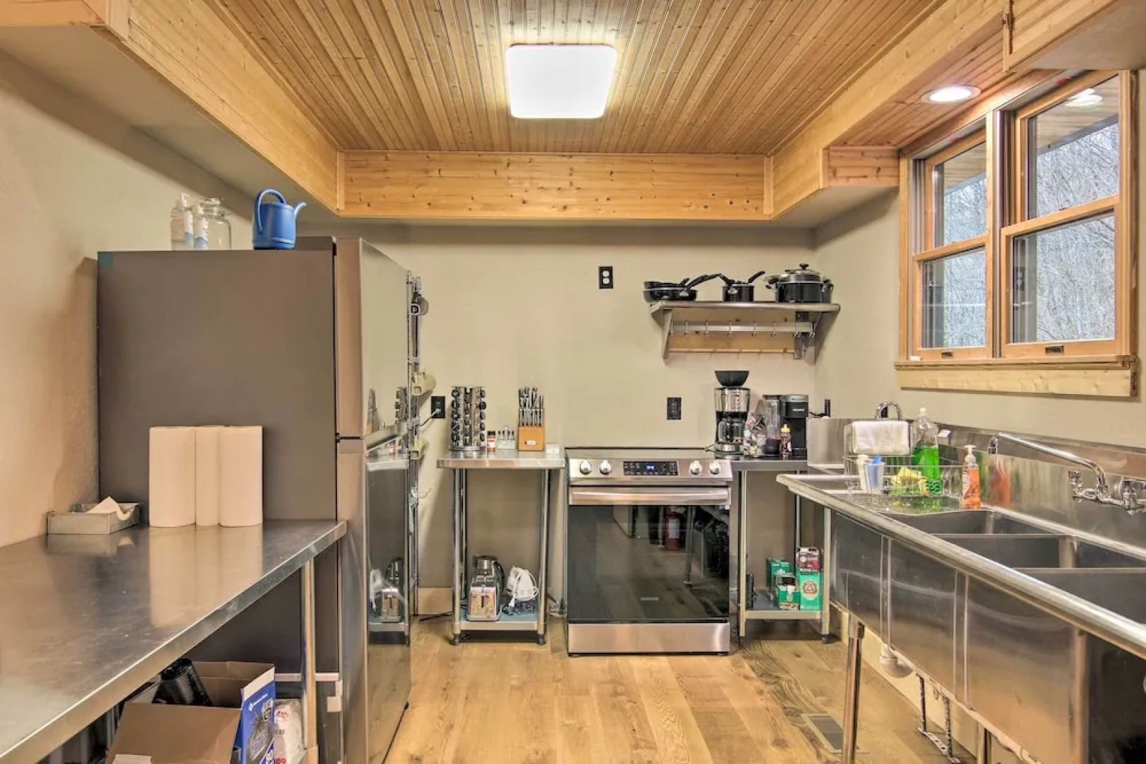 Marshall Home w/ Mountain View, 5 Mi to Downtown!