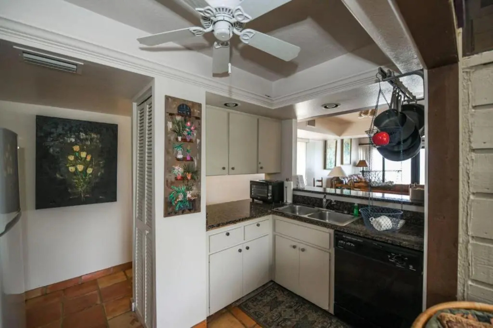 Fanta-Sea 47 by Beachside Management