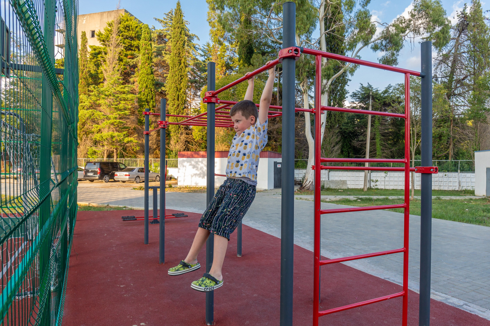 Апсны (Гудаута), отель (Абазинская, 2а)