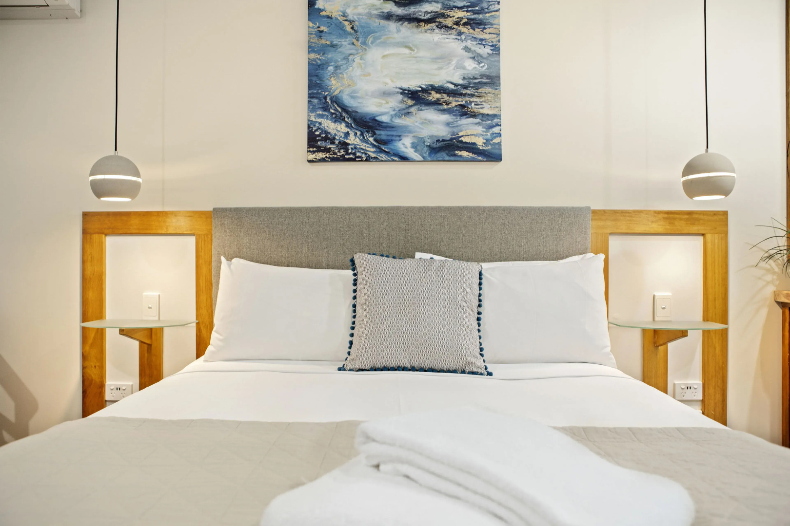Whitsunday Organic Bed & Breakfast