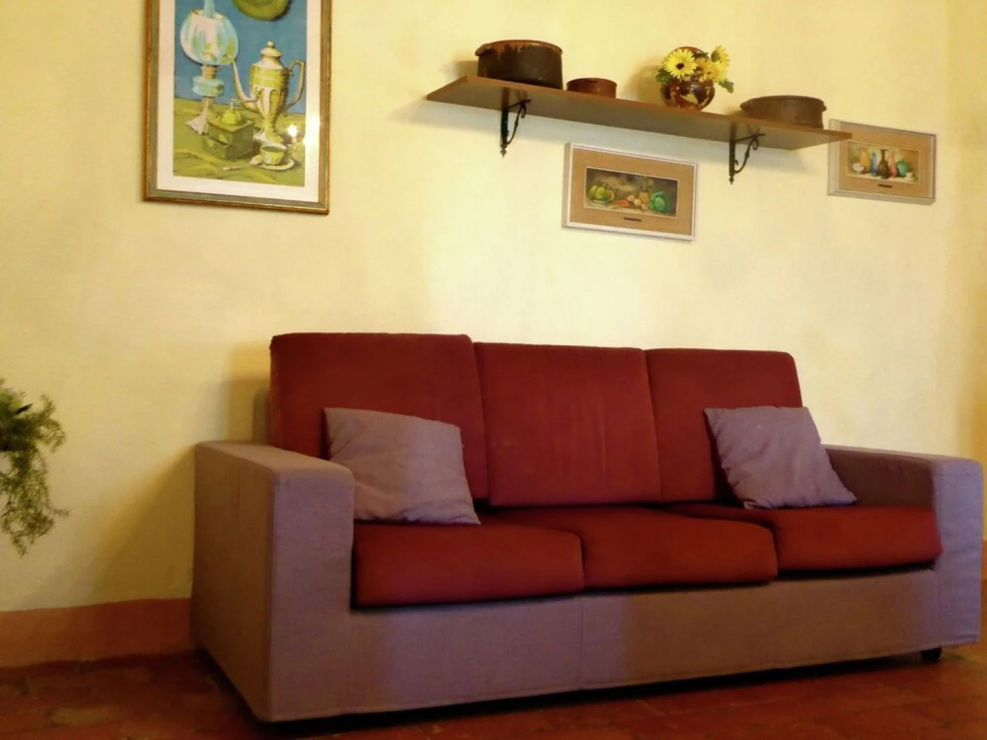 Peaceful Apartment in San Gimignano Tuscany with Pool