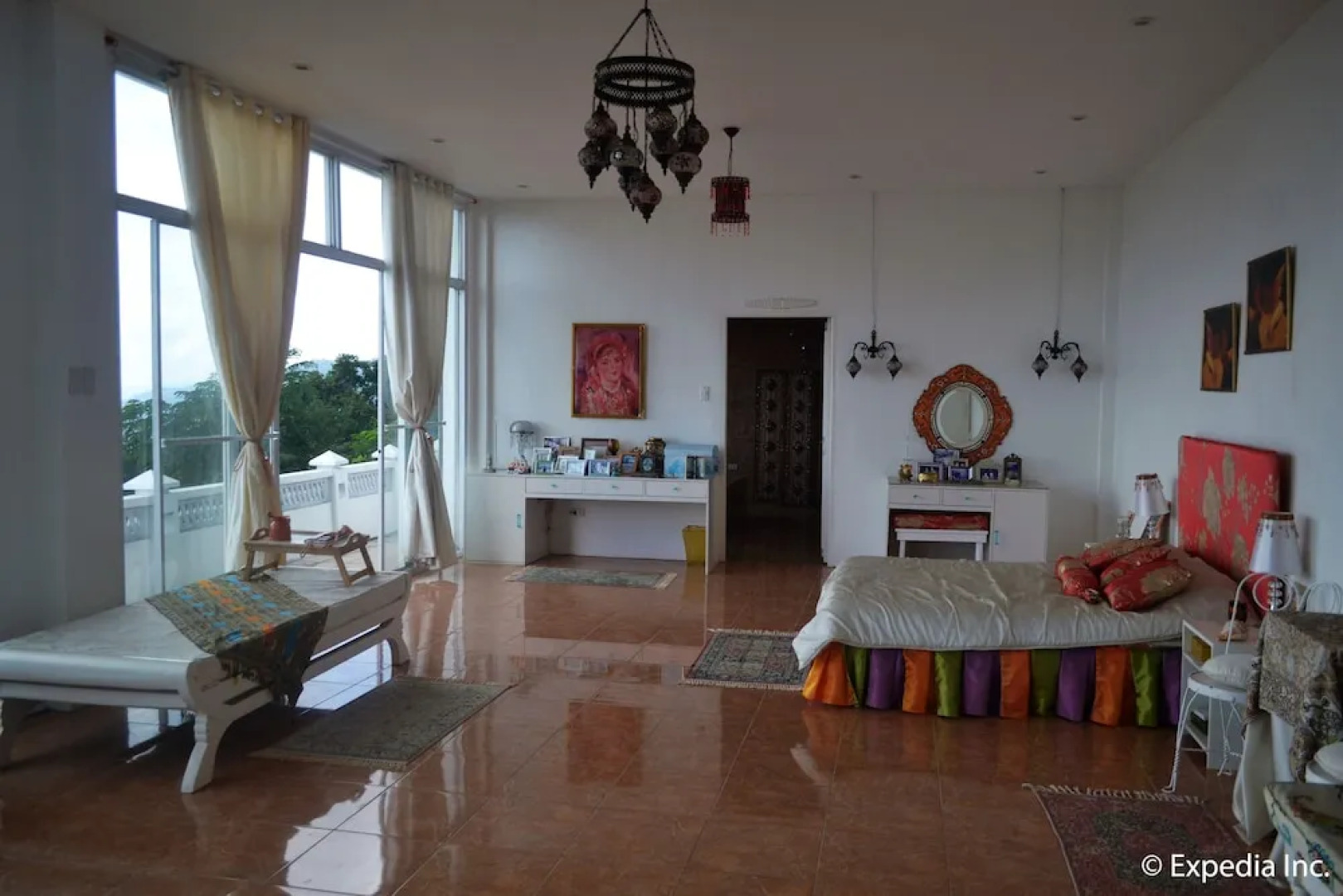 Costiera Fermiliana Tagaytay