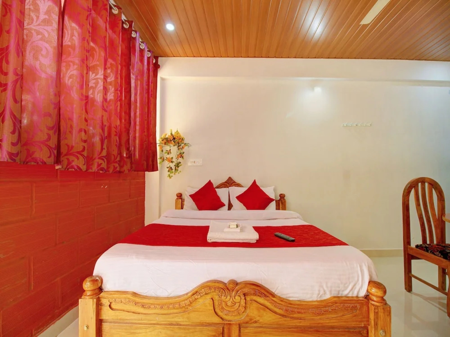 OYO 12130 Home Cozy Stay near Parampara Resort