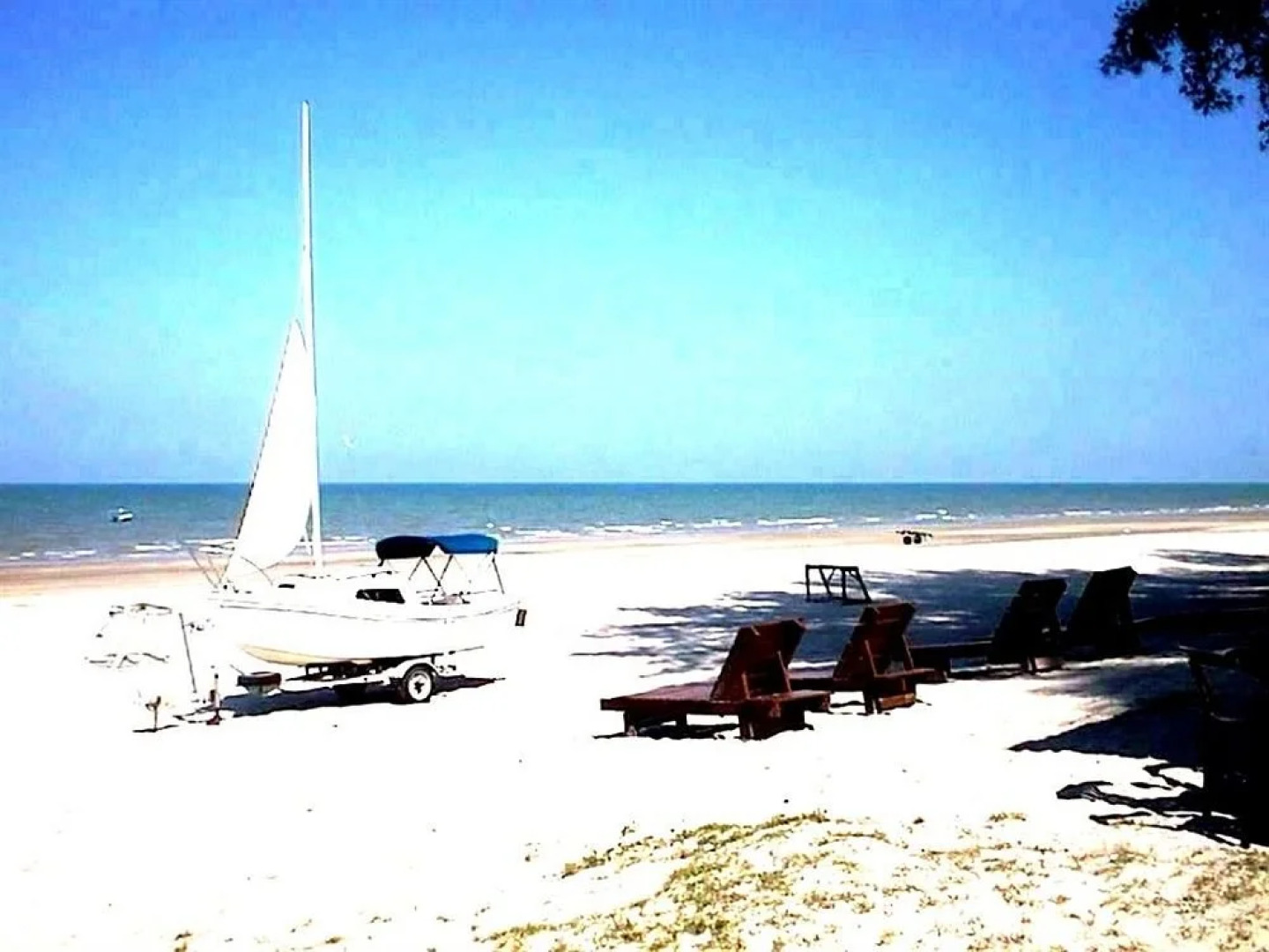 Duta Sands Beach Resort