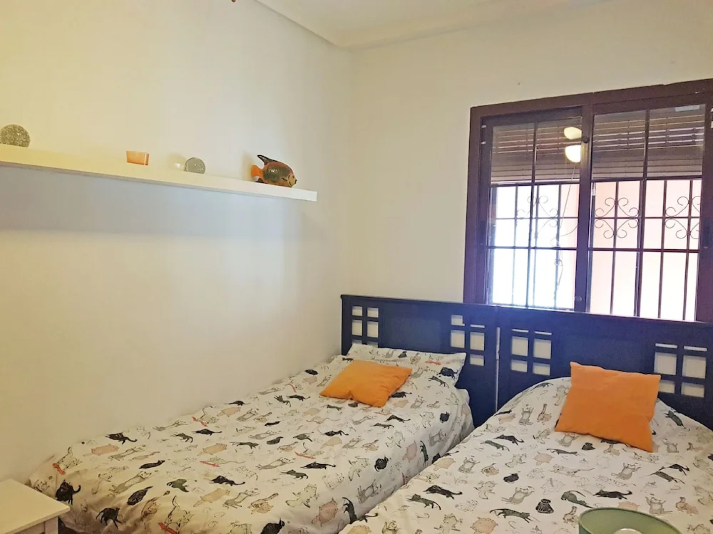 Three Double Bedroom Townhouse in Lovely Village