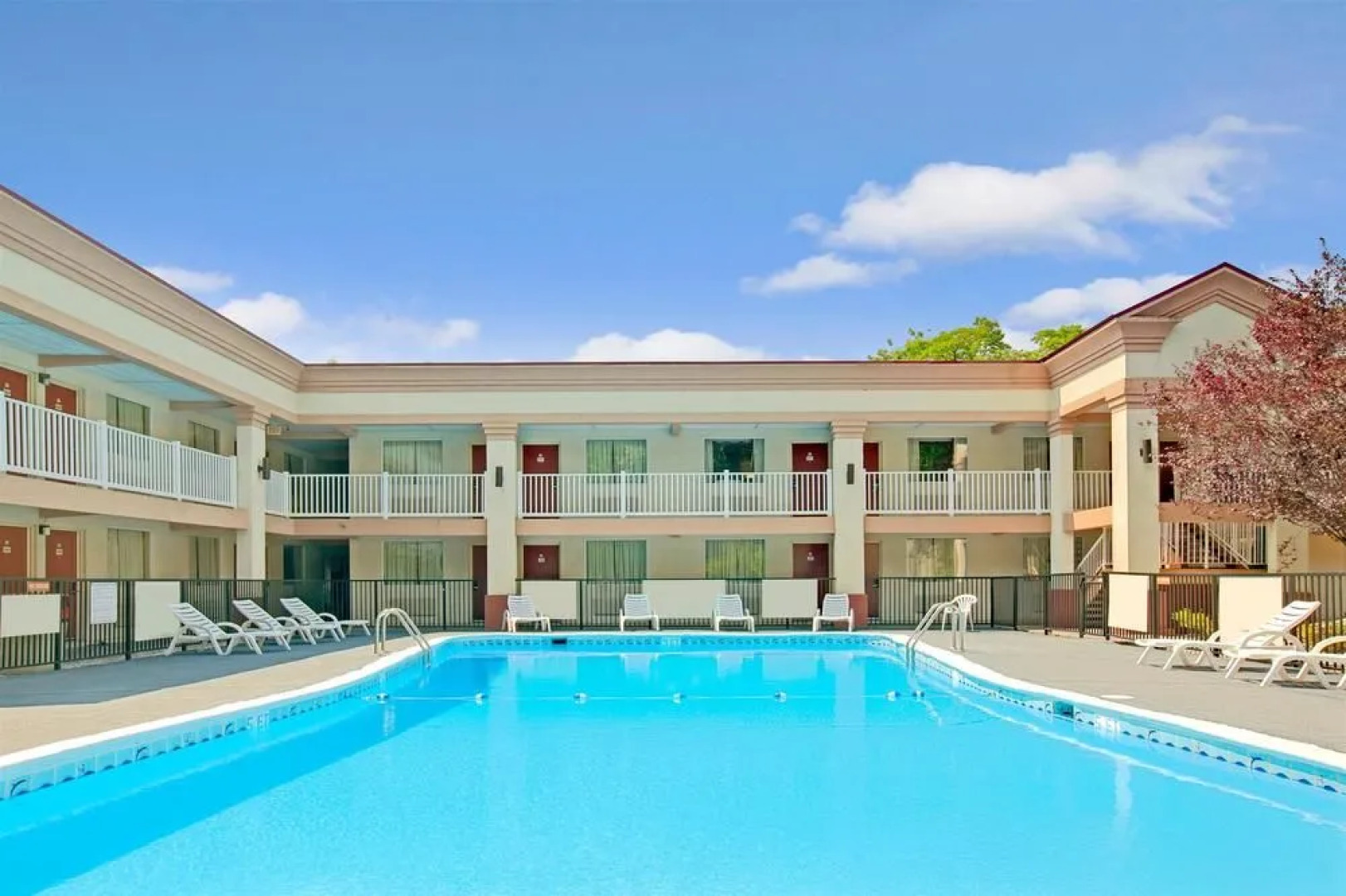 Red Roof Inn Bordentown – McGuire AFB