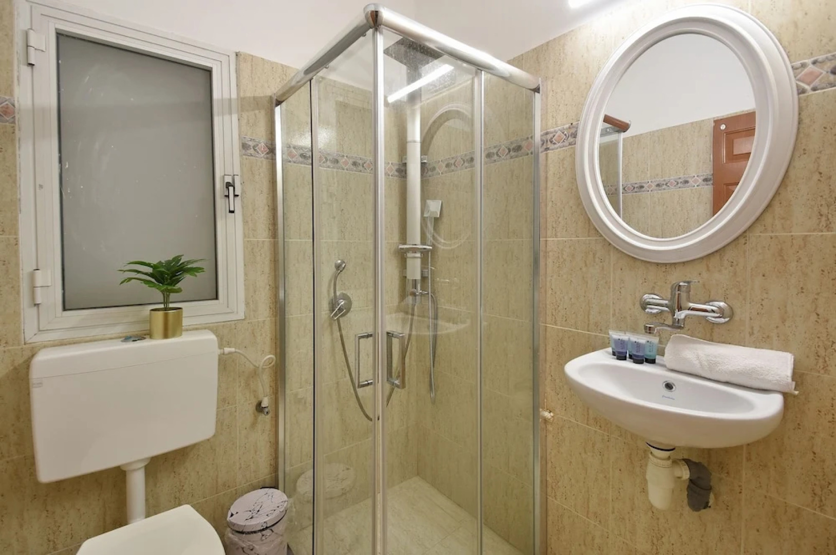 Luxury Villa with heated pool in Zfat