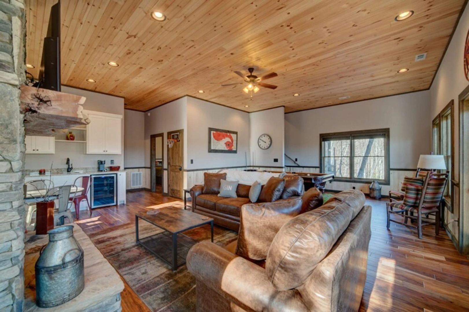 Bear Claw Cabin by Escape to Blue Ridge