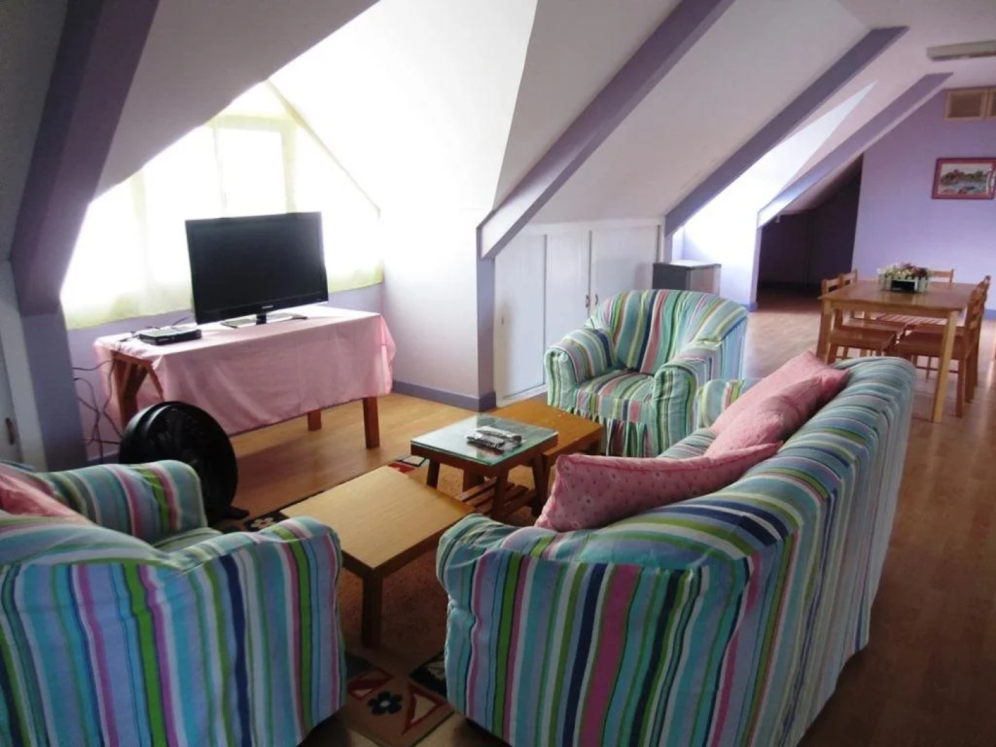 Yooneek Beach Resort