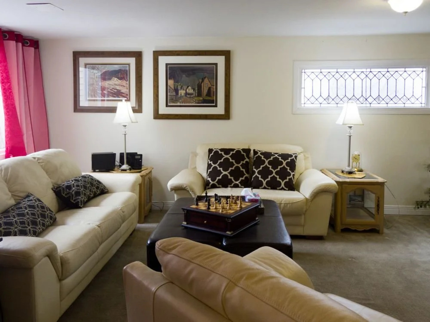 Jordan Village Guest Manor B&B