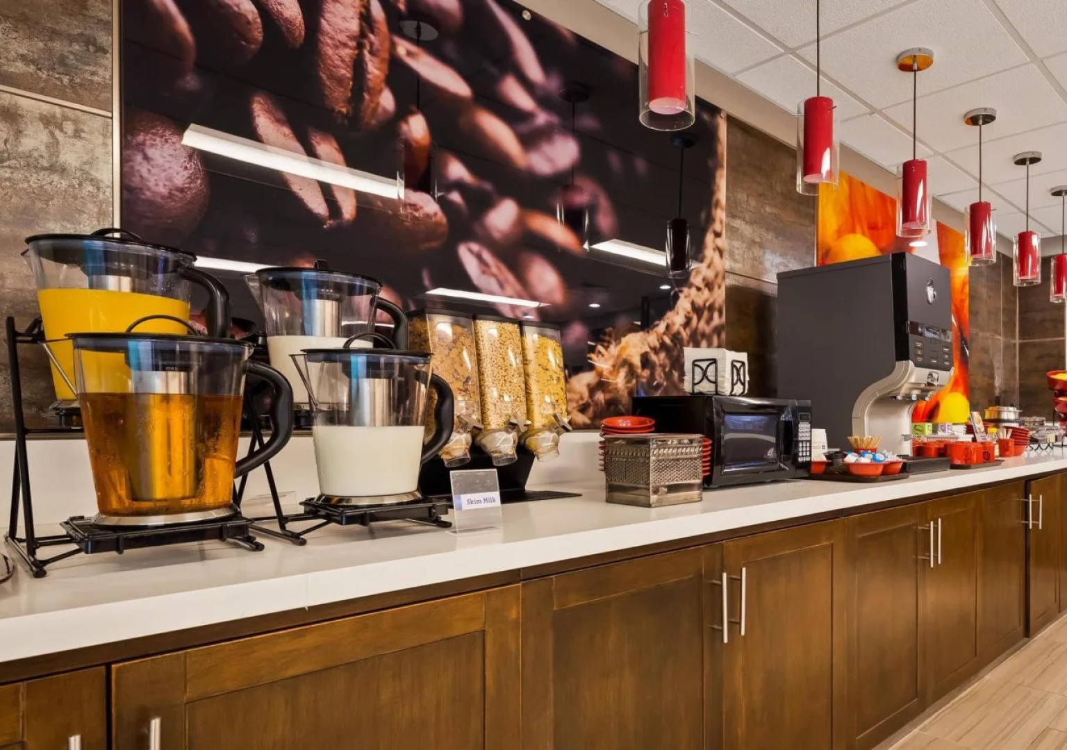 Holiday Inn Milwaukee Brookfield by IHG