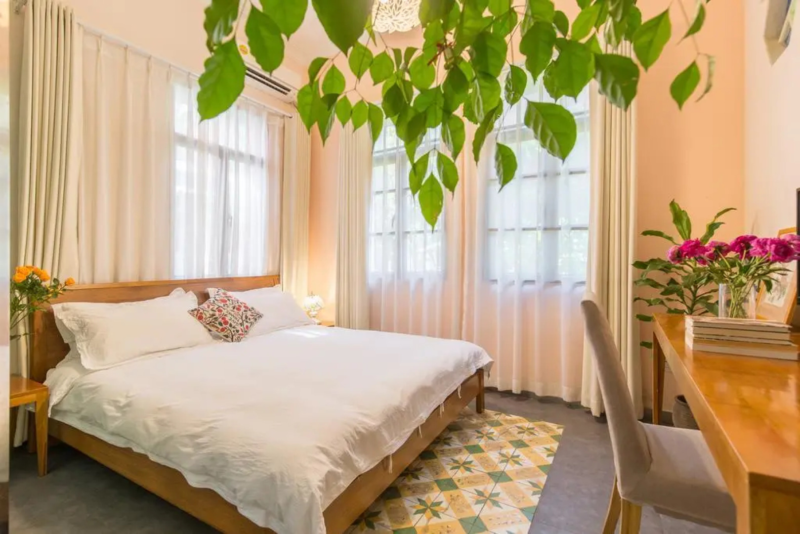 Liangzhu Lifestyle Hotel