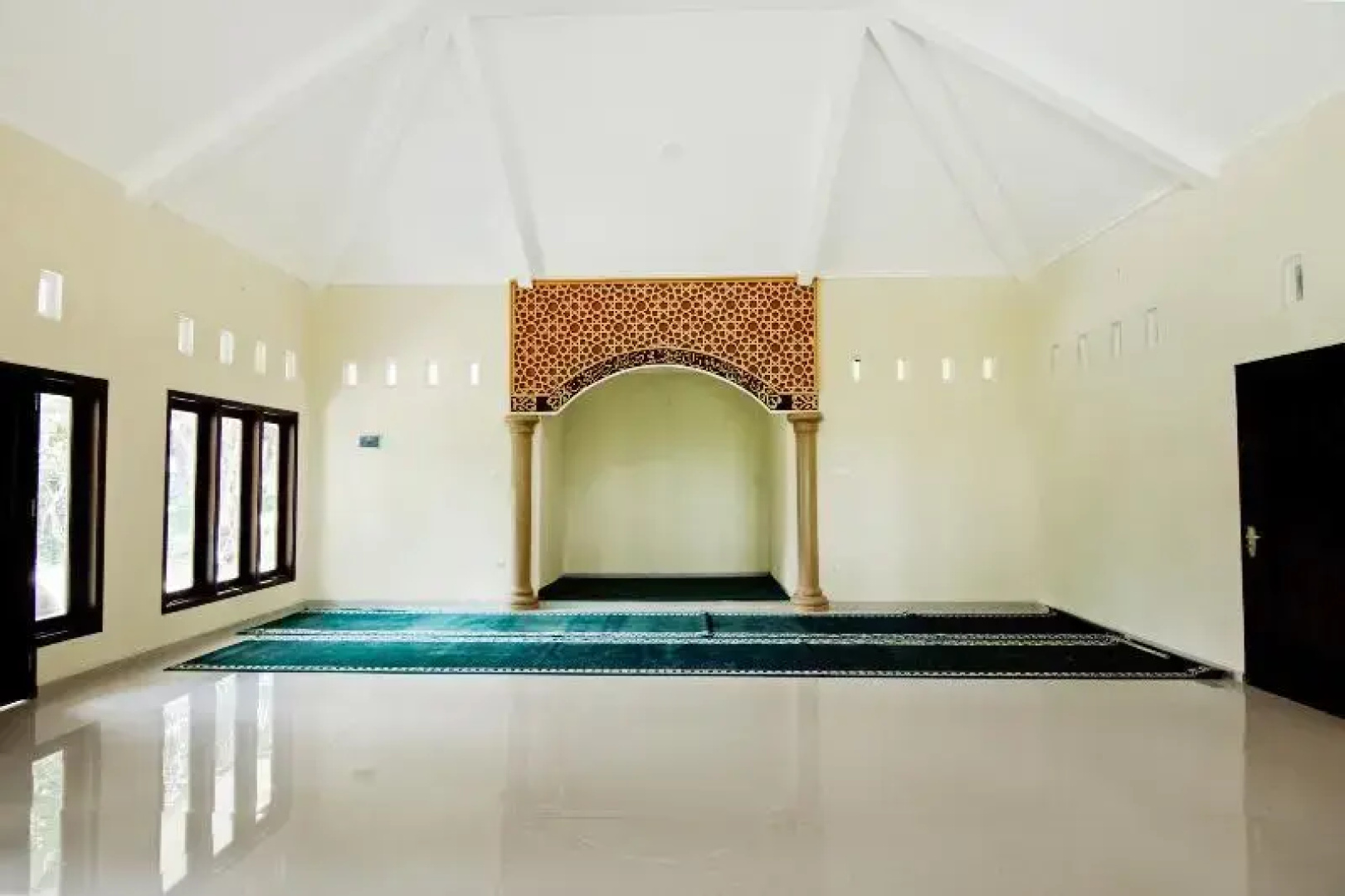 Hotel O Wisma Langen Werdhasih