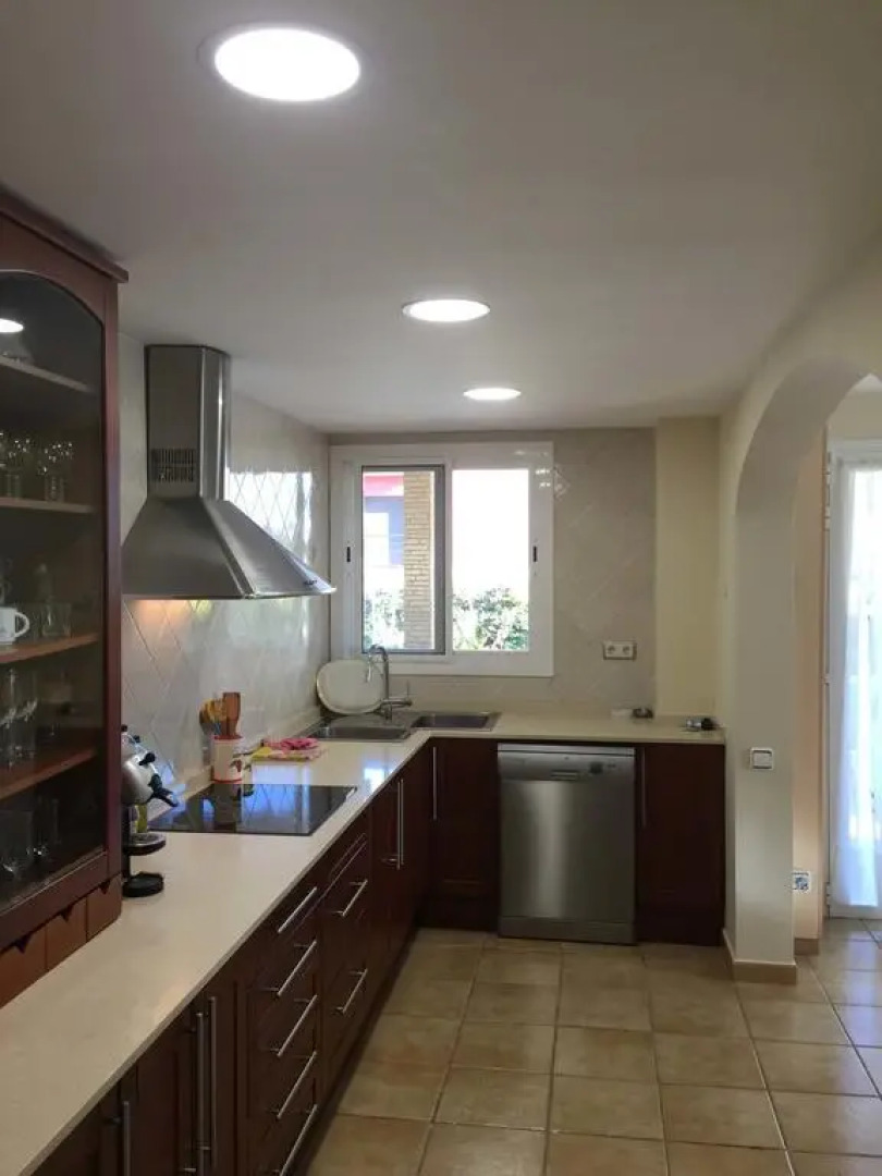 California House Canyelles HUTB-015940