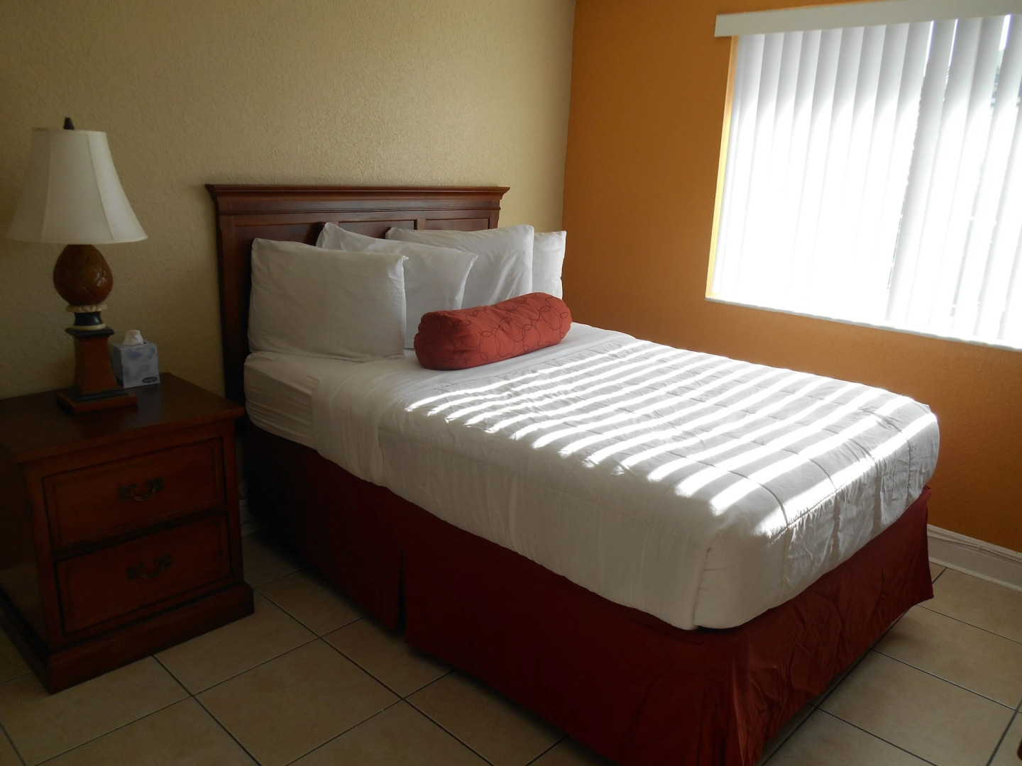 The Bayside Inn & Marina