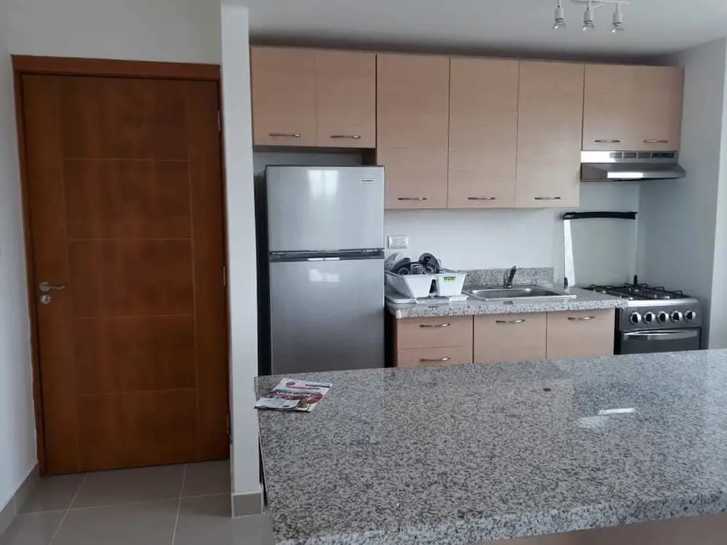 J&R Apartamento Serena Village