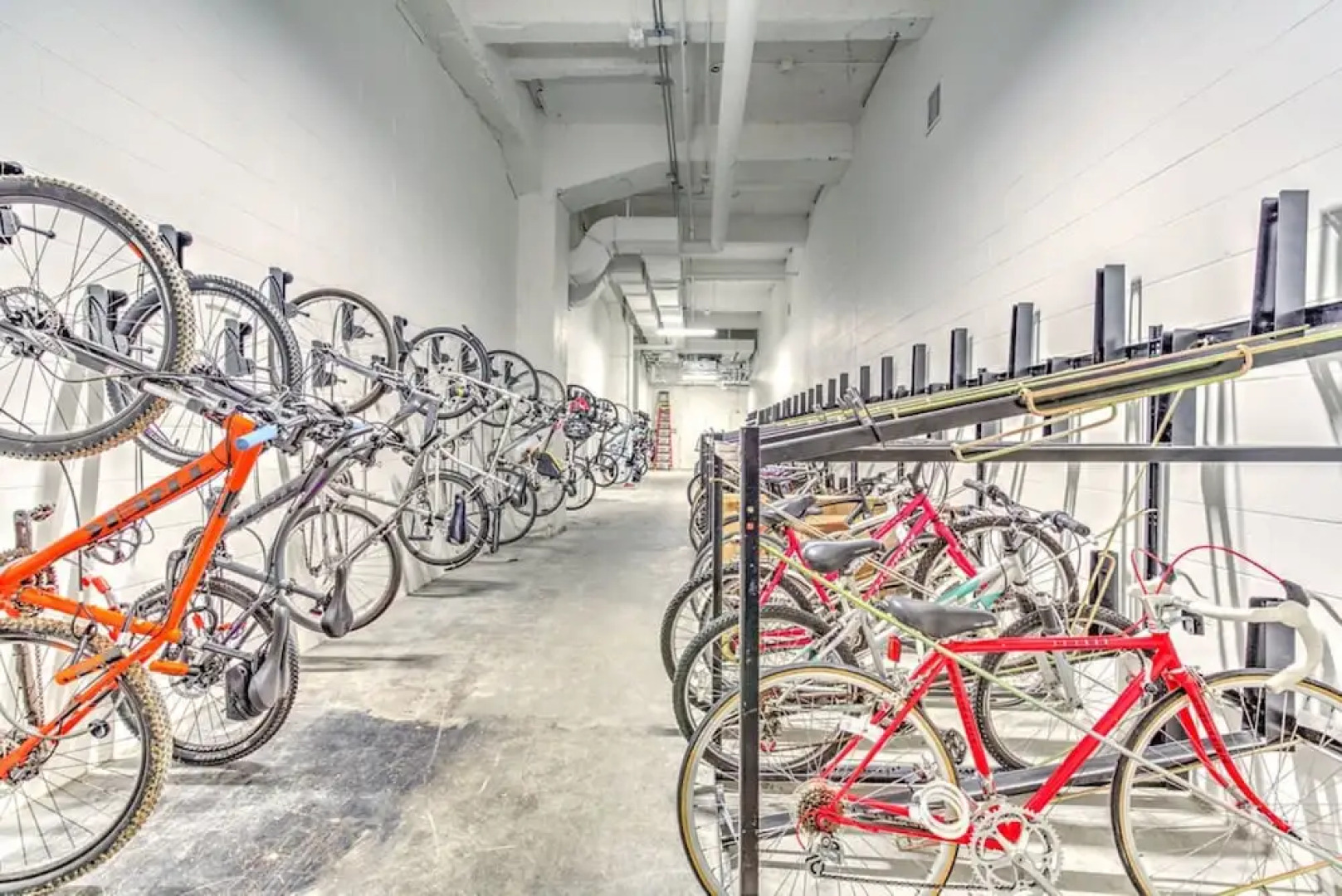 Global Luxury Suites in Downtown Cincinnati