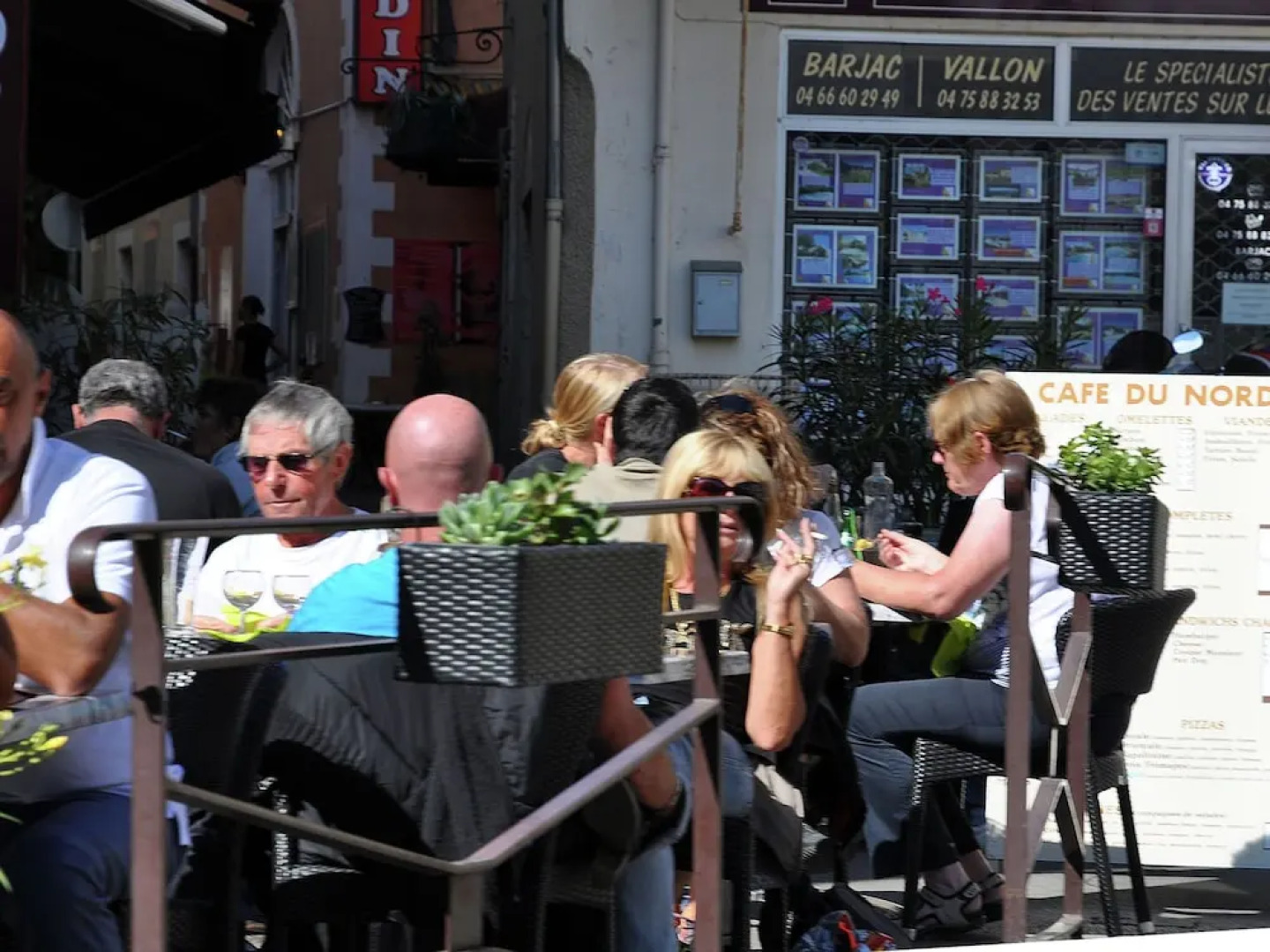 Beautiful Holiday House With Airco and Private Pool Near Uzès