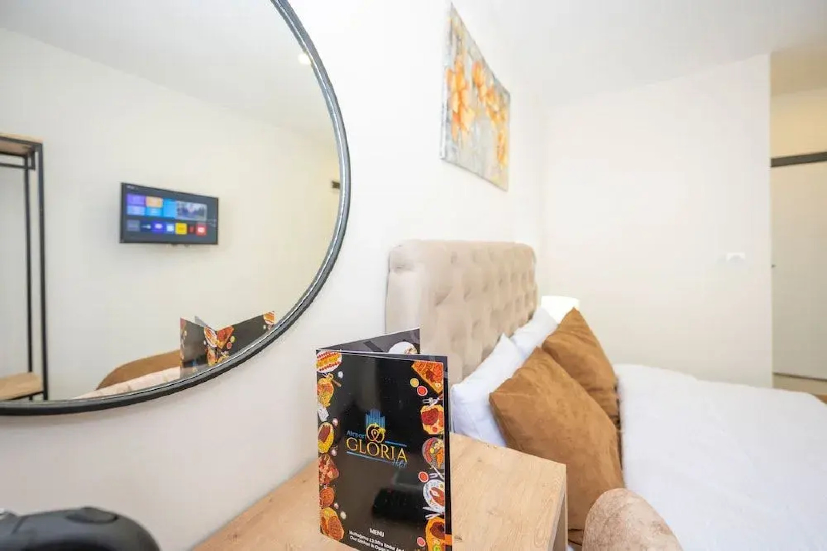 Glori̇a Ai̇rport Hotel