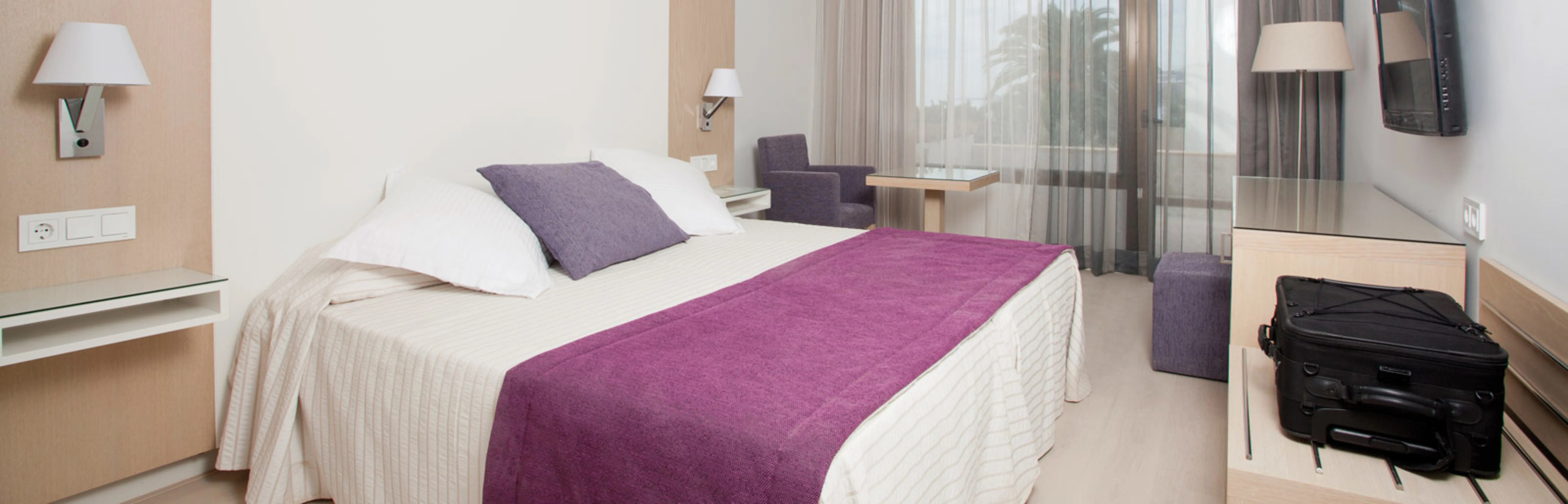 Be Live Adults Only Marivent